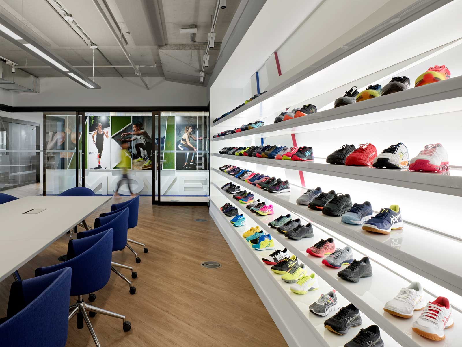 Asics, Brand store