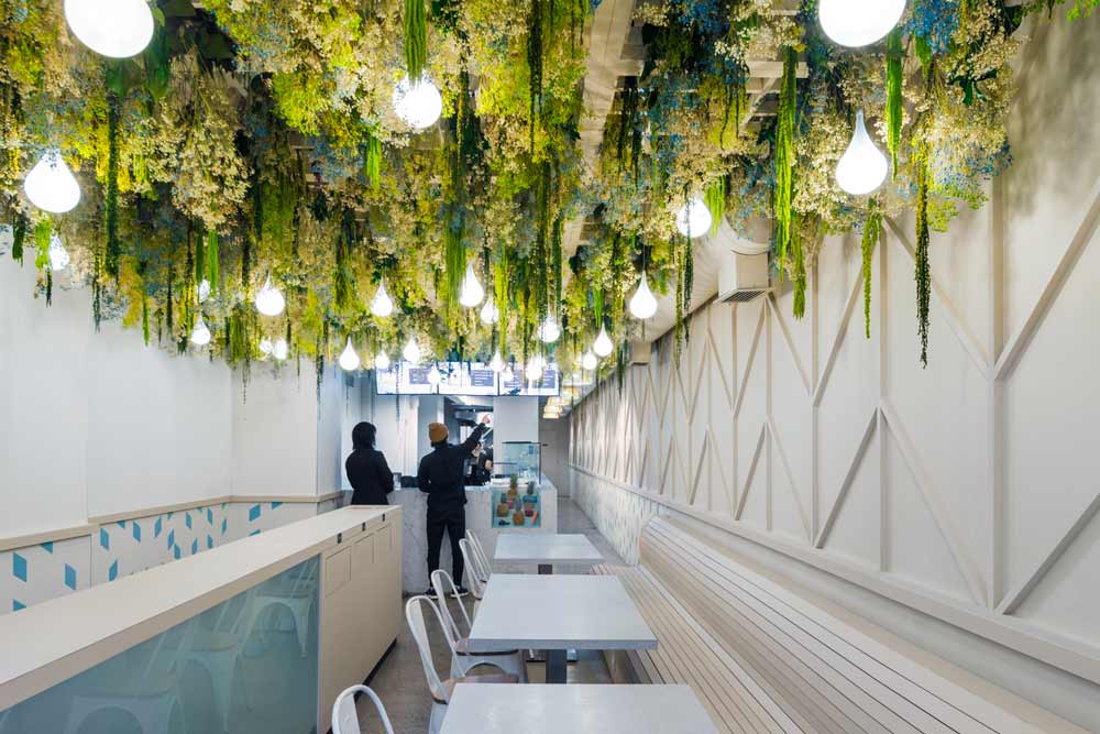A perfectly IMPerfect restaurant oasis